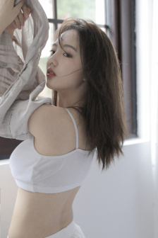 明星专题：郑妮可